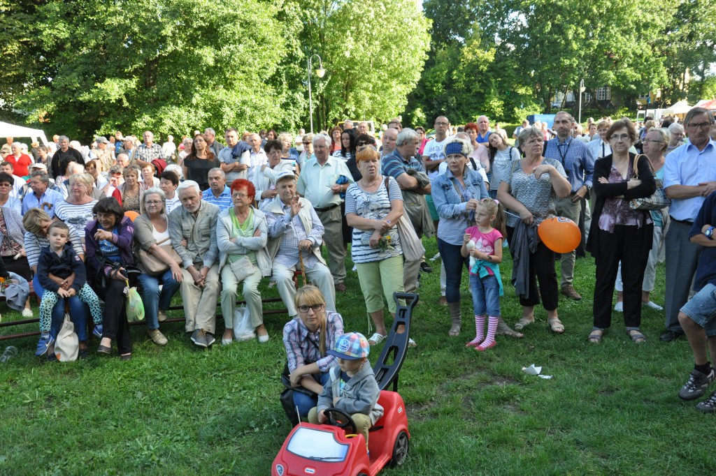 Tradycje kaszubskie i Wodecki na rodzinnym festynie