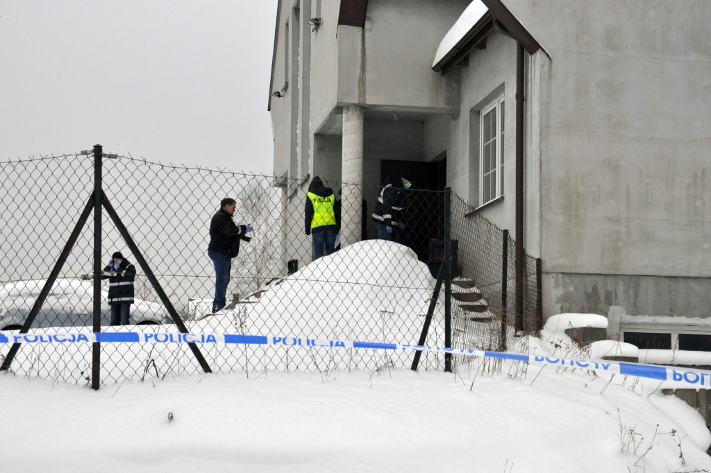 Pobili proboszcza i ukradli mu samochód