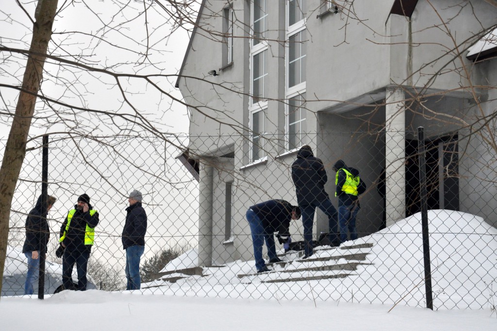 Pobili proboszcza i ukradli mu samochód