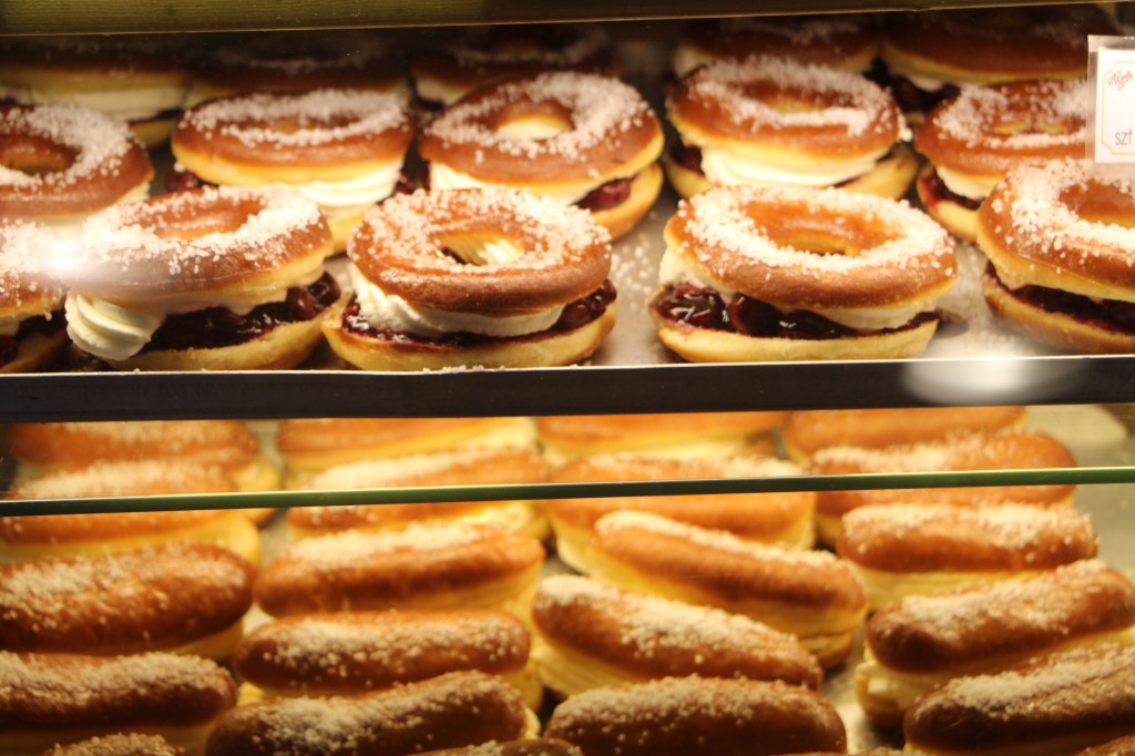 Super Pączki bohaterami Tłustego Czwartku