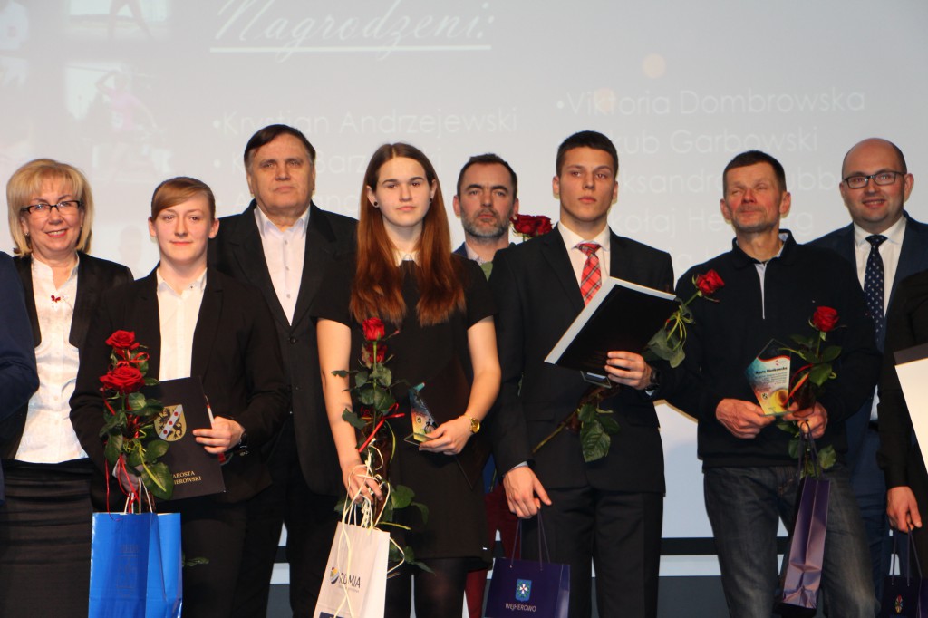 Najlepsi w powiecie nagrodzeni! [ZDJĘCIA]