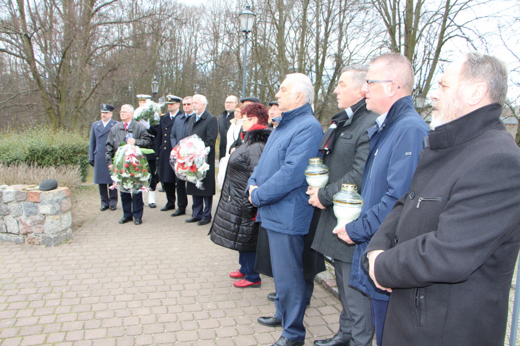 Oddali hołd poległym żołnierzom