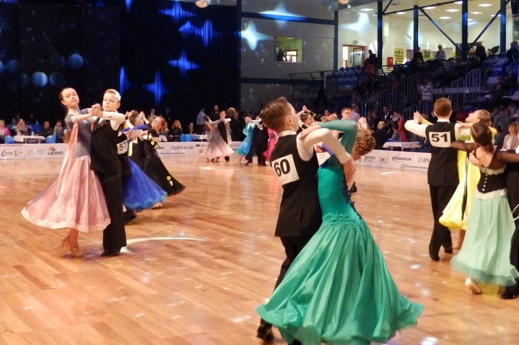 Mistrzowie Polski na parkiecie w Rumi [VIDEO]