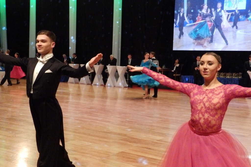 Mistrzowie Polski na parkiecie w Rumi [VIDEO]