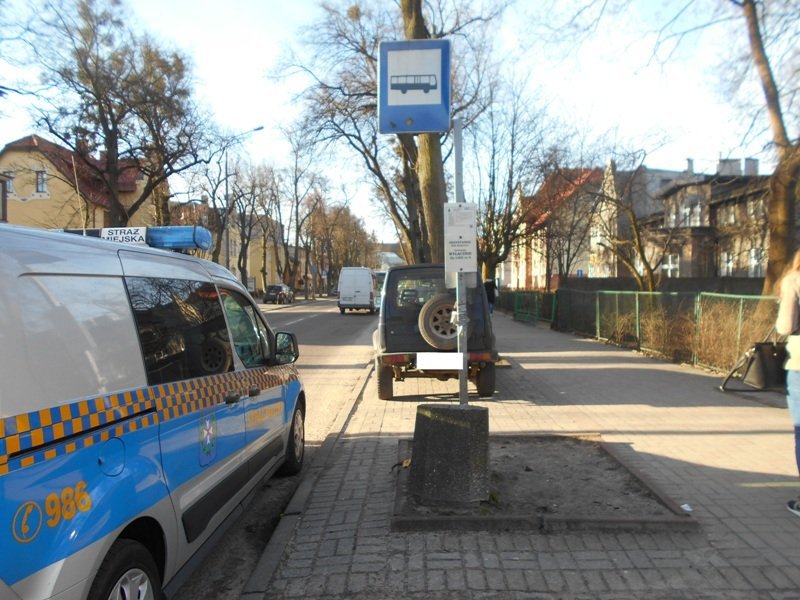 Straż miejska publikuje ?mistrzów? parkowania