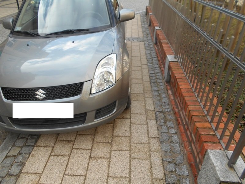 Straż miejska publikuje ?mistrzów? parkowania