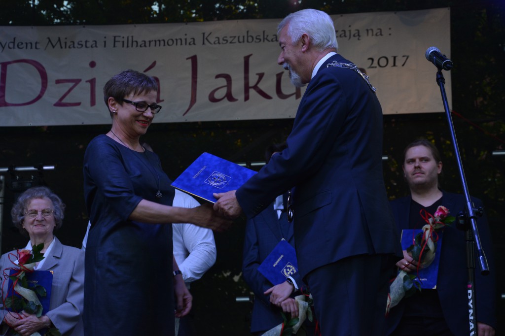 Nagrody, wyróżnienia i świetny koncert Wilków