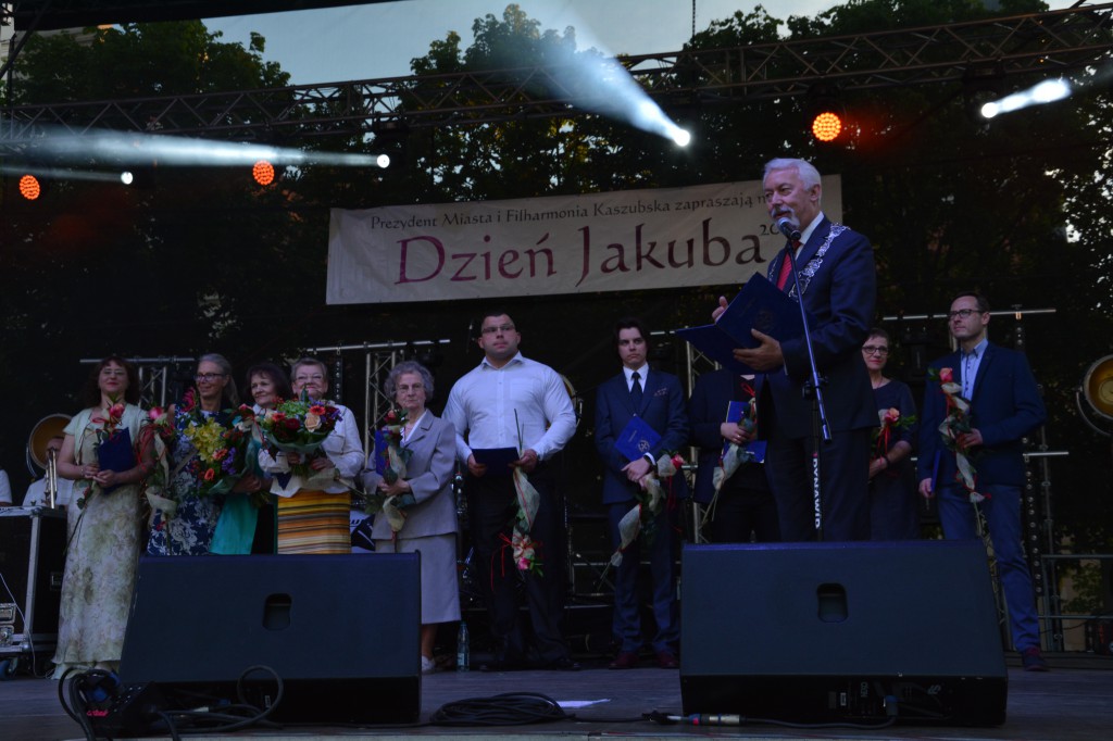 Nagrody, wyróżnienia i świetny koncert Wilków