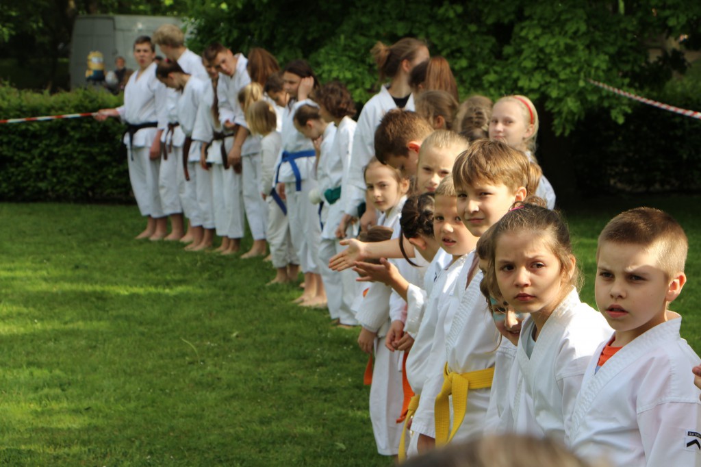 Dzieci świętowały na sportowo [ZDJĘCIA]