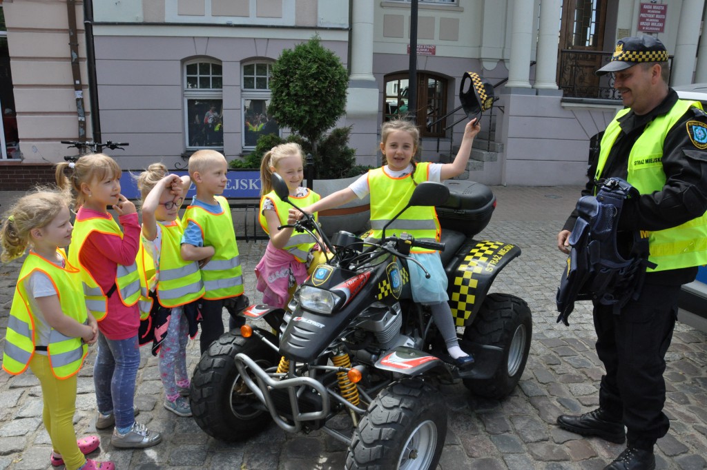 Dzień Dziecka w mundurze
