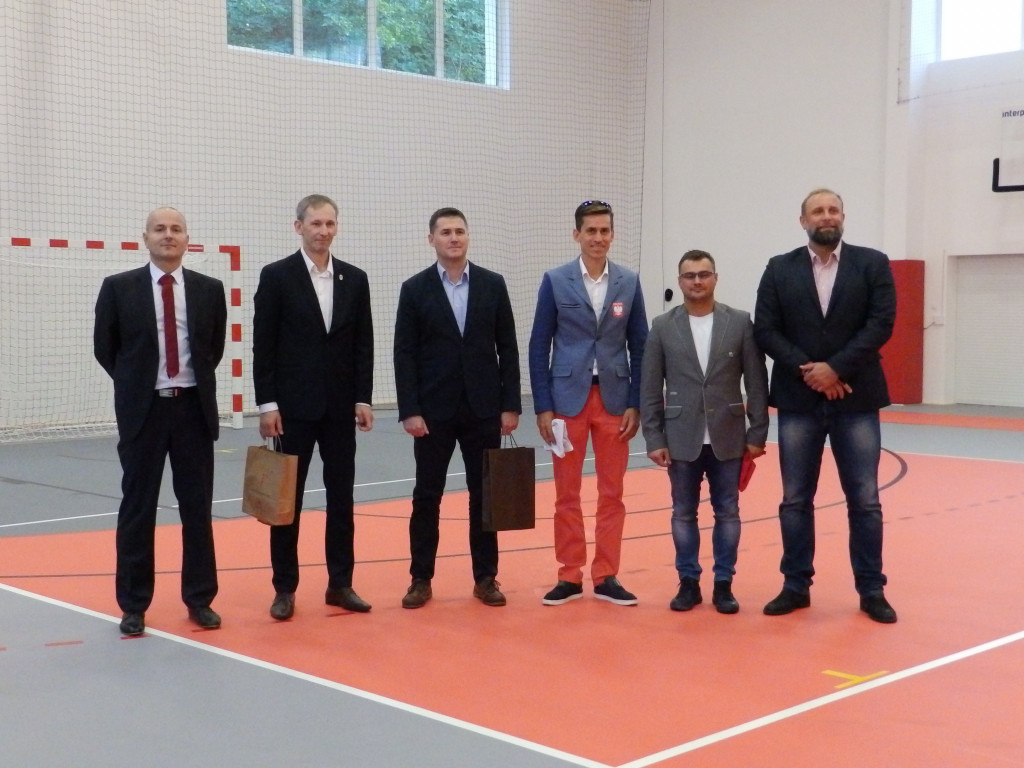 Ta hala robi wrażenie. Zobacz, jak wygląda od środka!