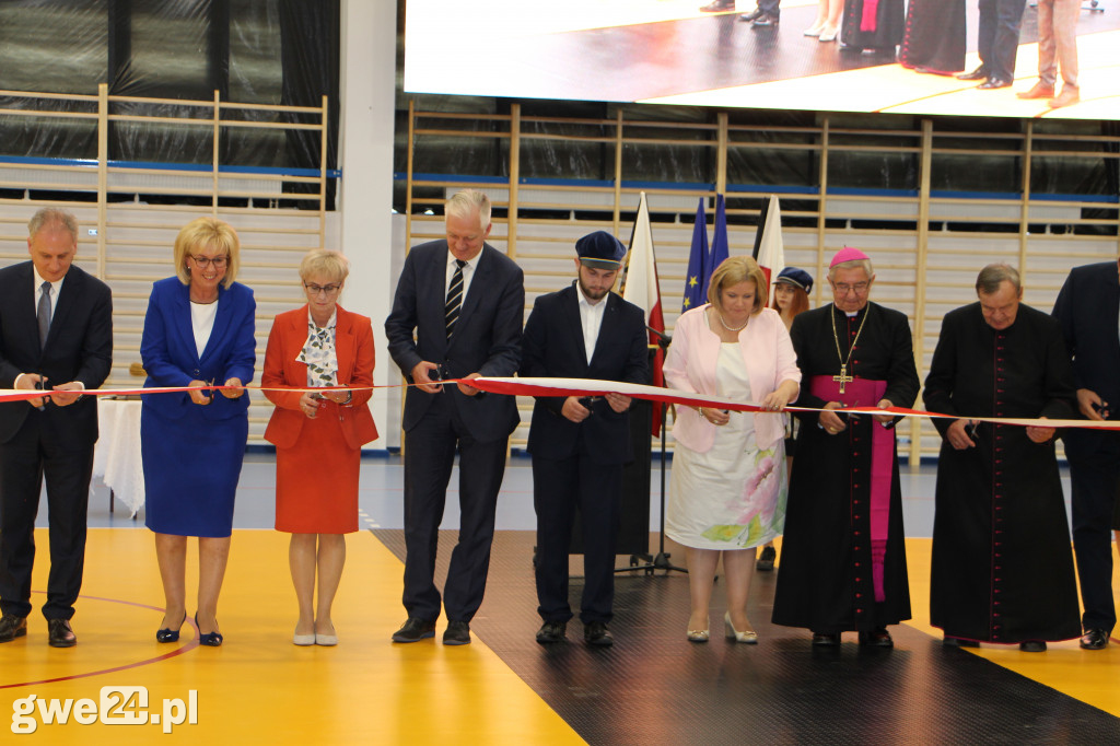 Wicepremier Gowin w Wejherowie otworzył halę sportową
