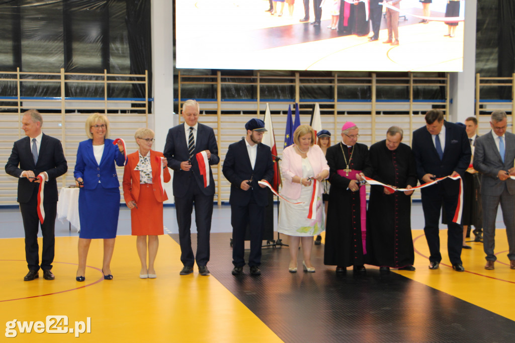 Wicepremier Gowin w Wejherowie otworzył halę sportową
