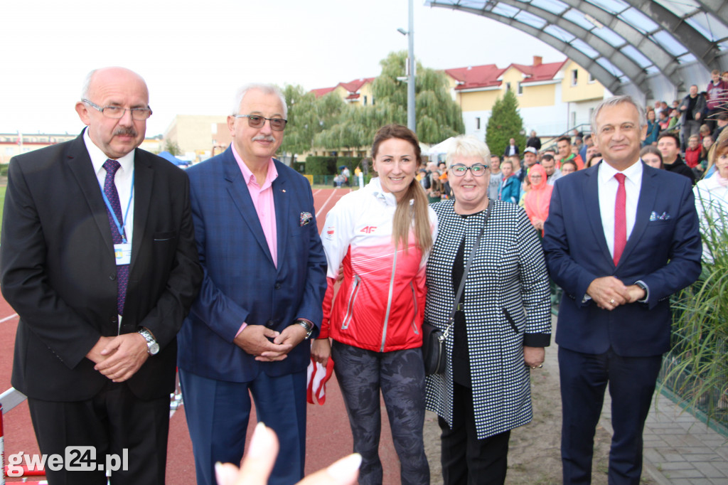 Stadion lekkoatletyczny oficjalnie otwarty