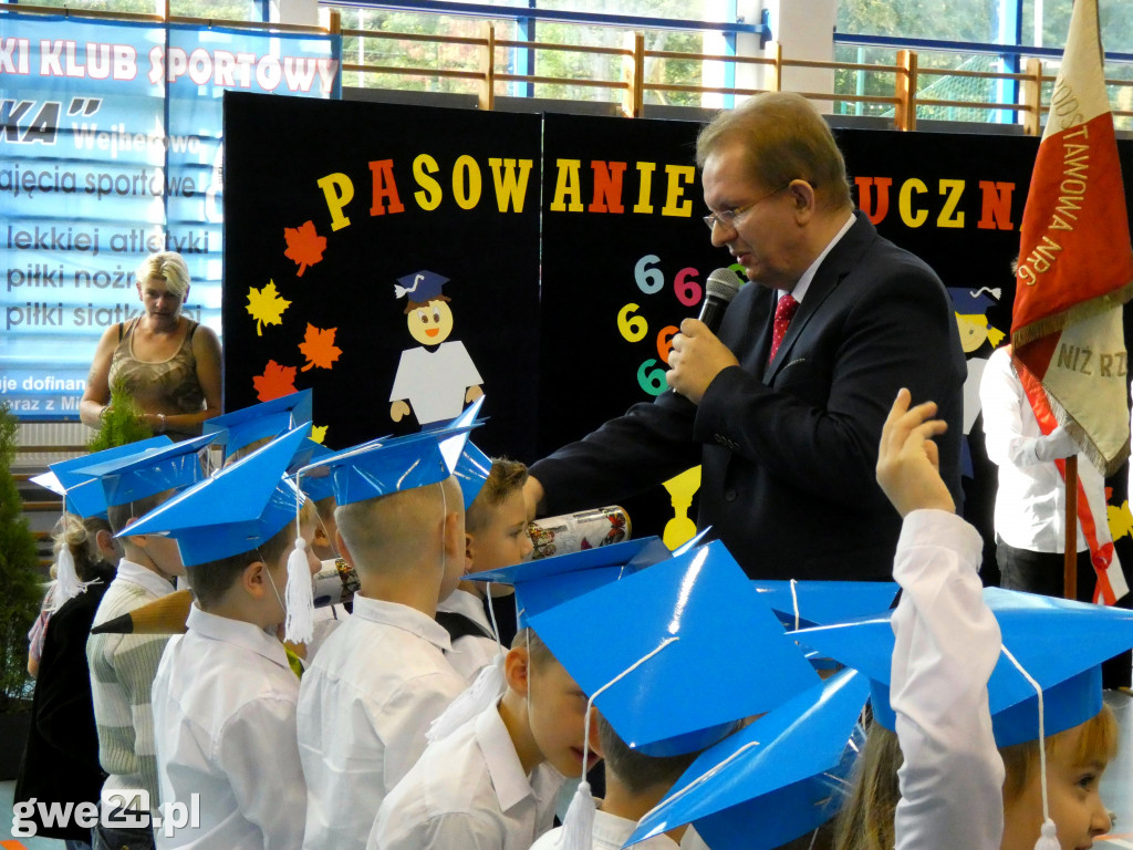 Pasowanie na ucznia w SP Nr 6 Wejherowo