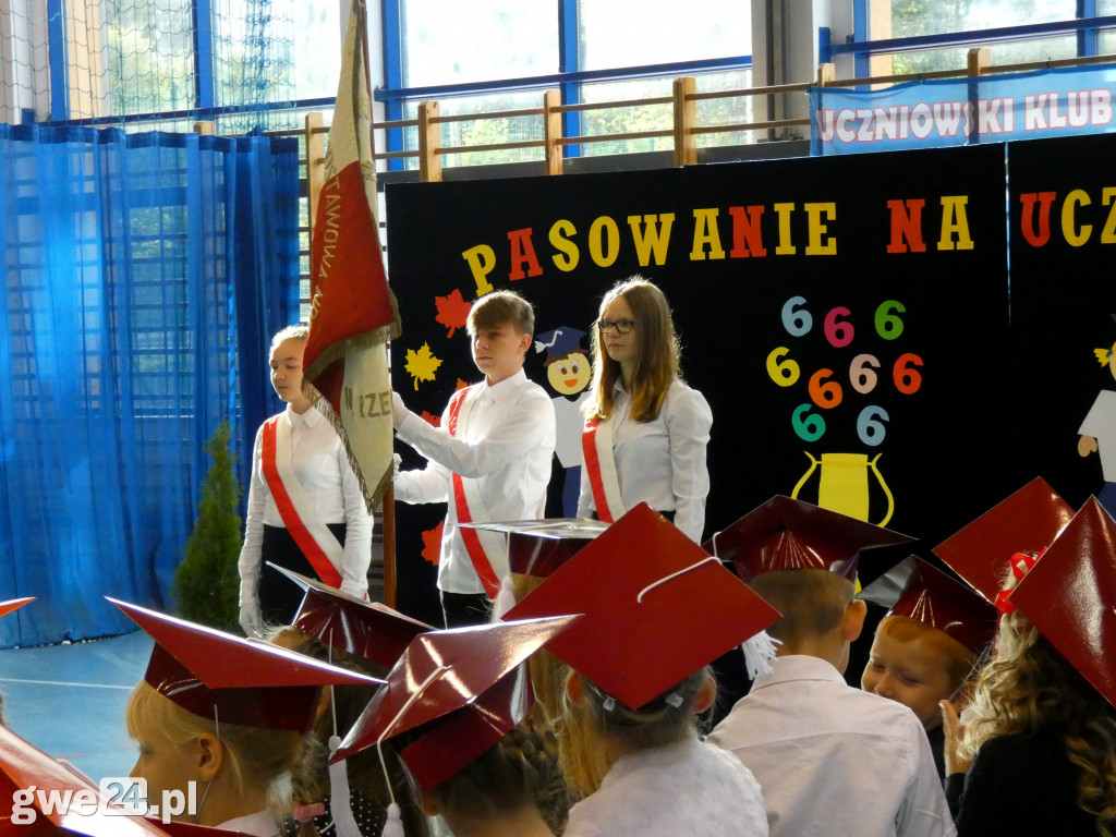Pasowanie na ucznia w SP Nr 6 Wejherowo