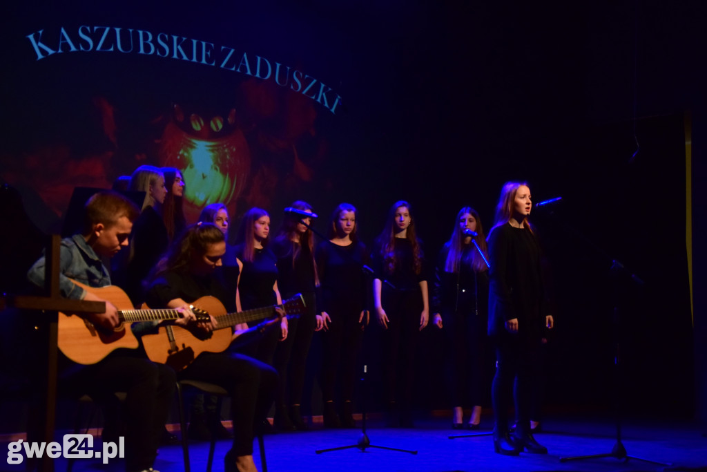 Zaduszki Kaszubskie w liceum