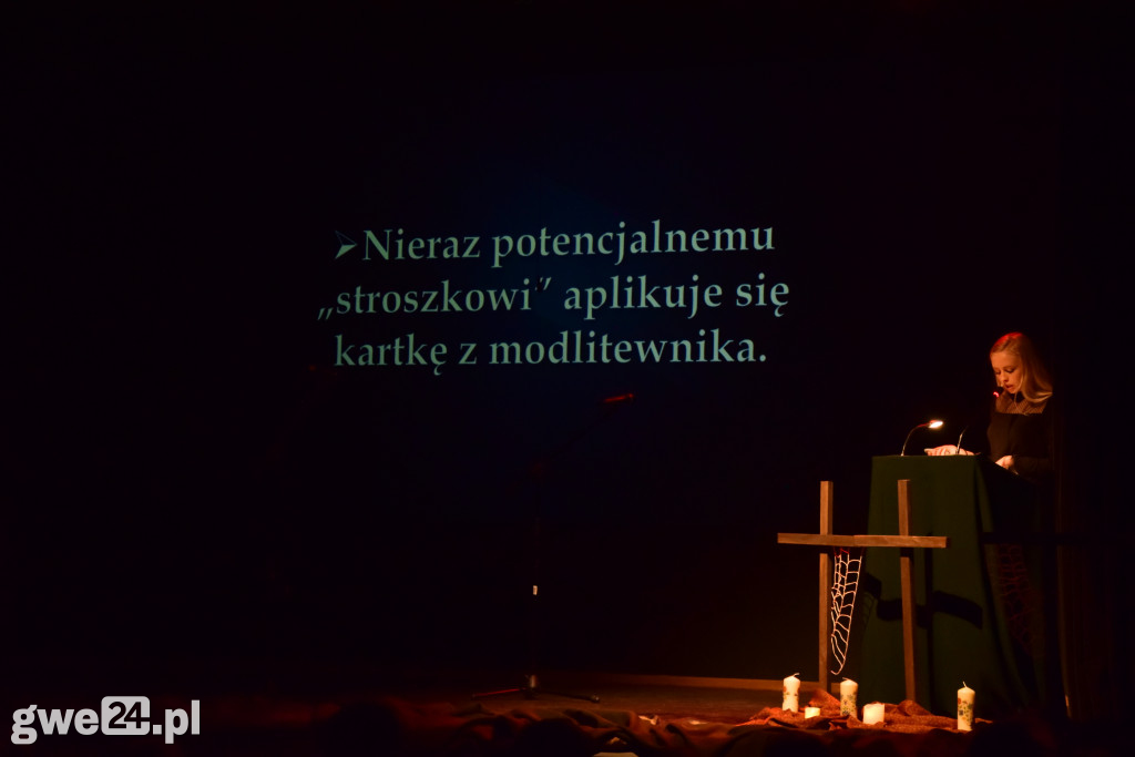 Zaduszki Kaszubskie w liceum