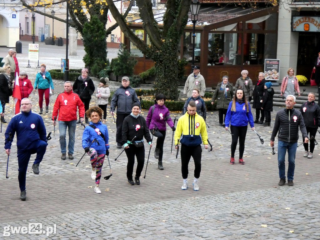 Marsz Niepodległościowy Nordic Walking