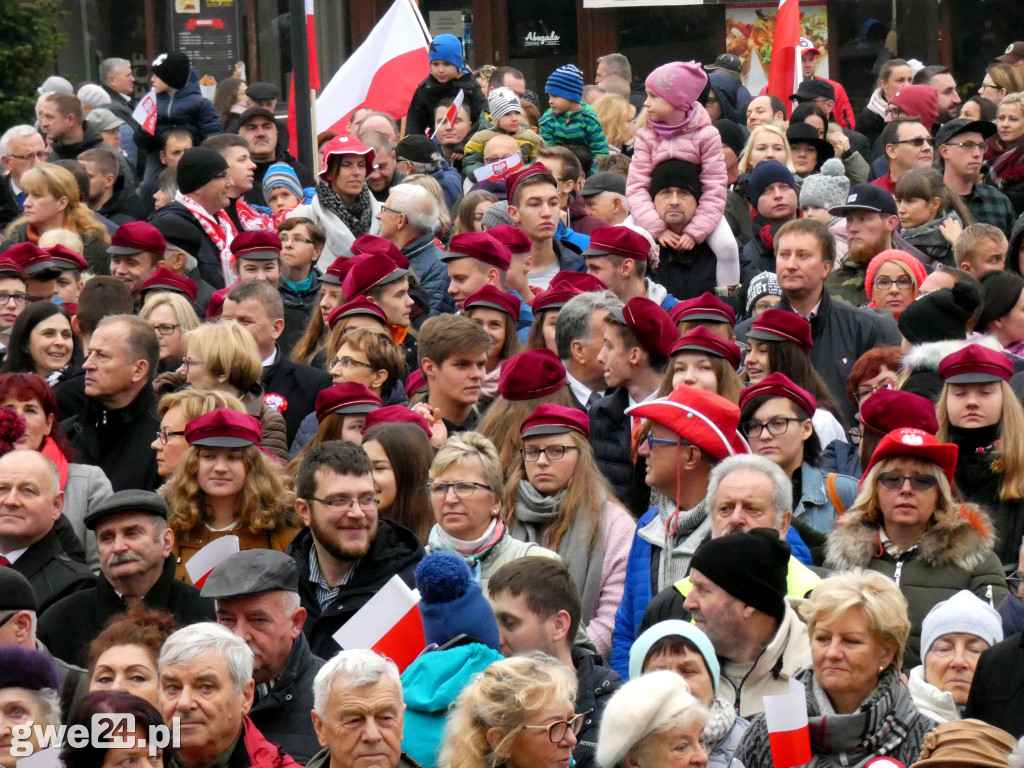 Pamiątkowe zdjęcie na 100-lecie