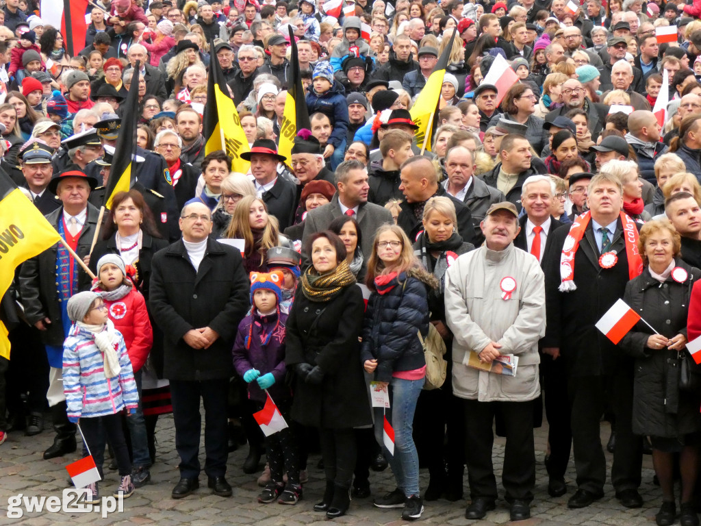 Pamiątkowe zdjęcie na 100-lecie