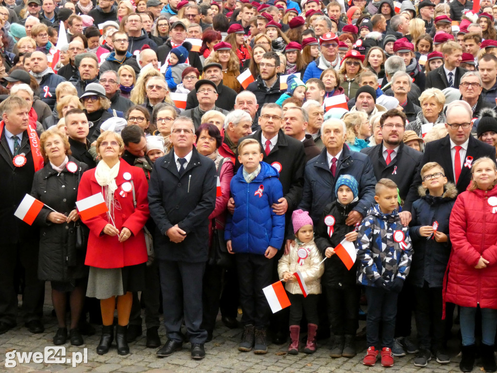 Pamiątkowe zdjęcie na 100-lecie