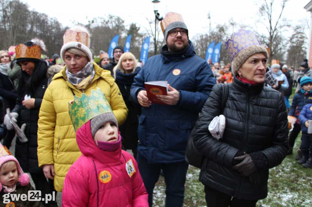 Orszak Trzech Króli i wspólne kolędowanie w Wejherowie