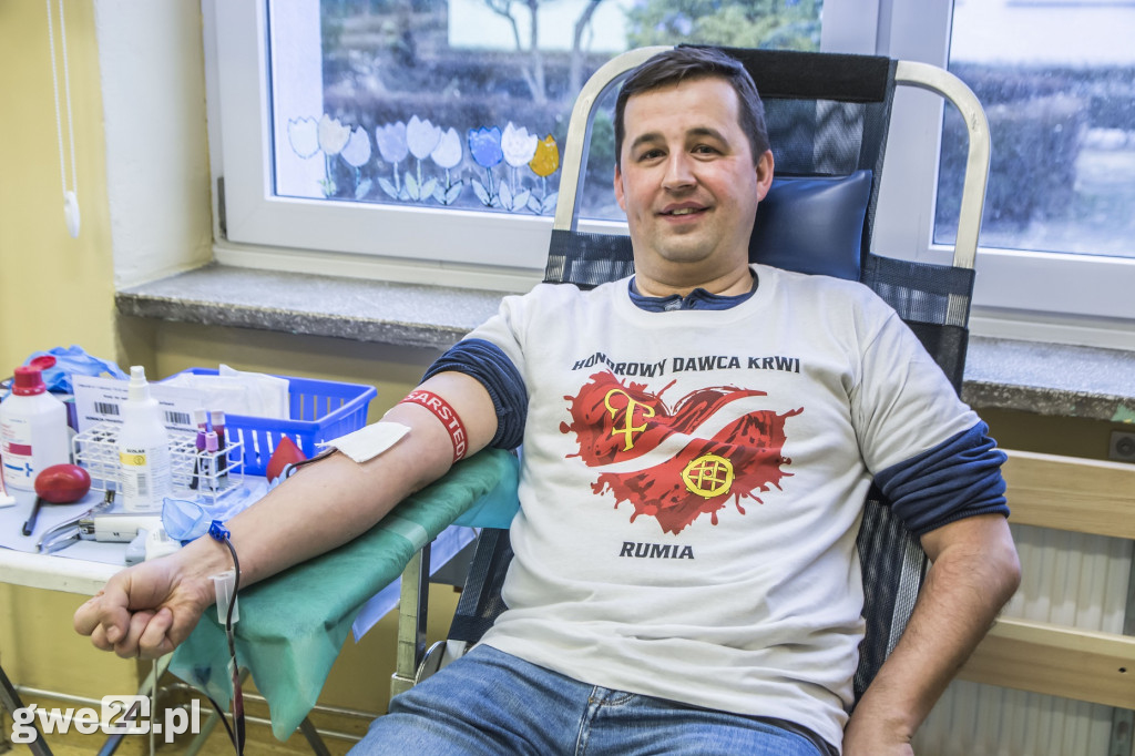 Rekordowy pobór krwi i niemal 300 dawców szpiku