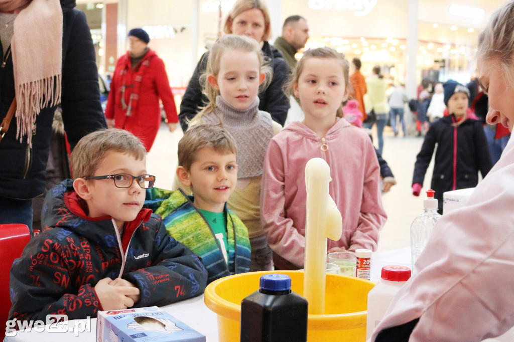 Mydlany świat chemii zachwycał dzieci