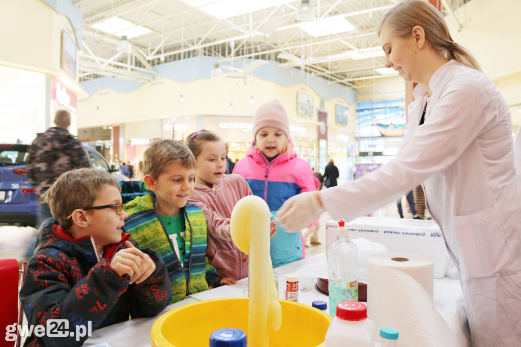 Mydlany świat chemii zachwycał dzieci