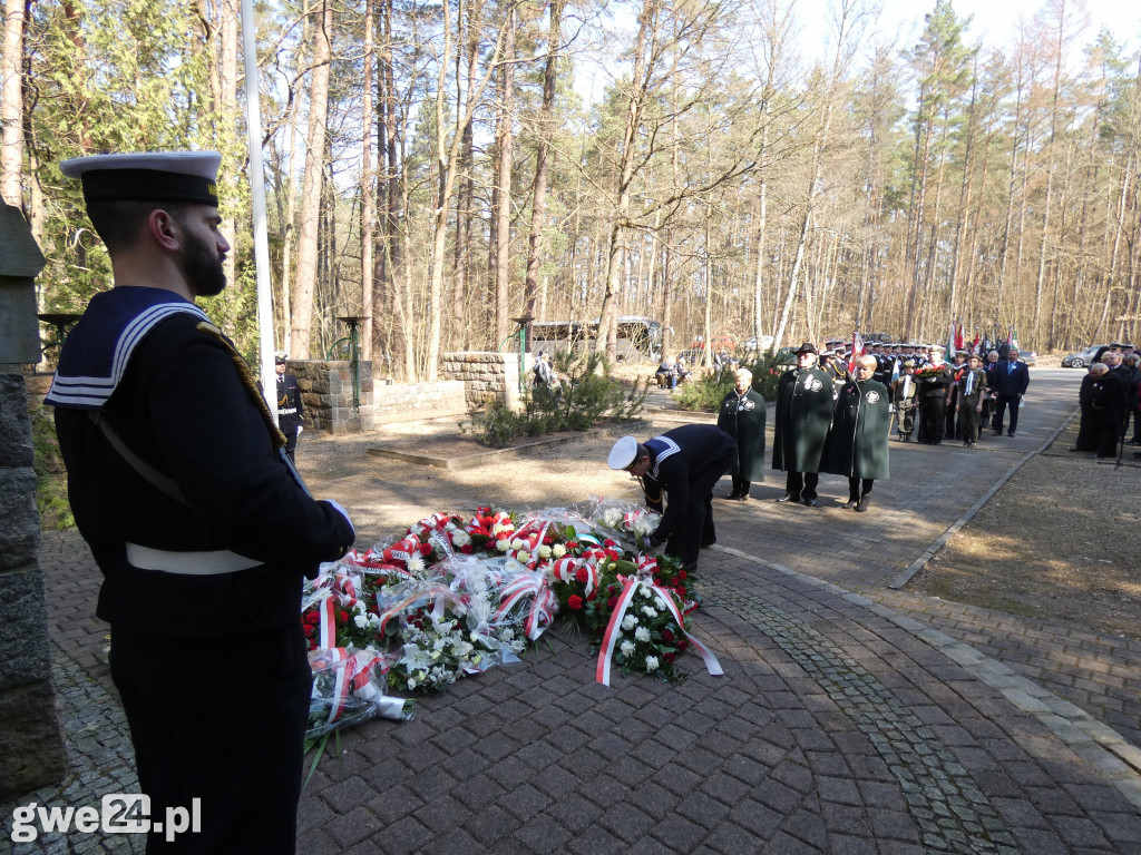 Uroczystość patriotyczna w Piaśnicy