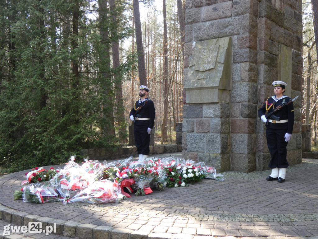 Uroczystość patriotyczna w Piaśnicy