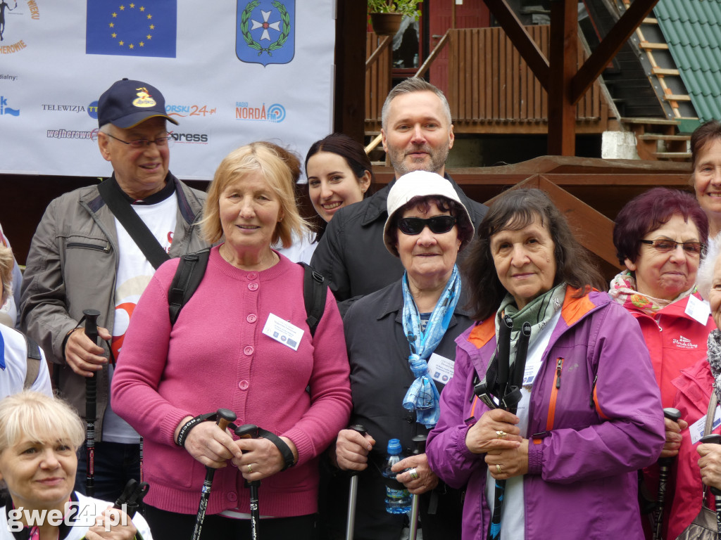Marsz Nordic Walking Studentów UTW