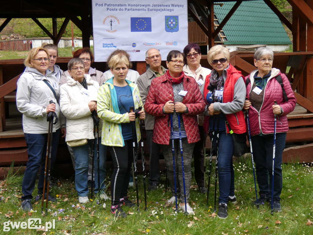 Marsz Nordic Walking Studentów UTW
