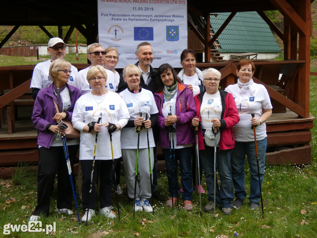 Marsz Nordic Walking Studentów UTW