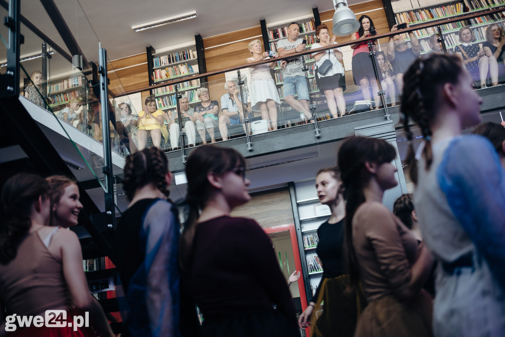 Jedyna polska biblioteka, w której tańczy się do poezji