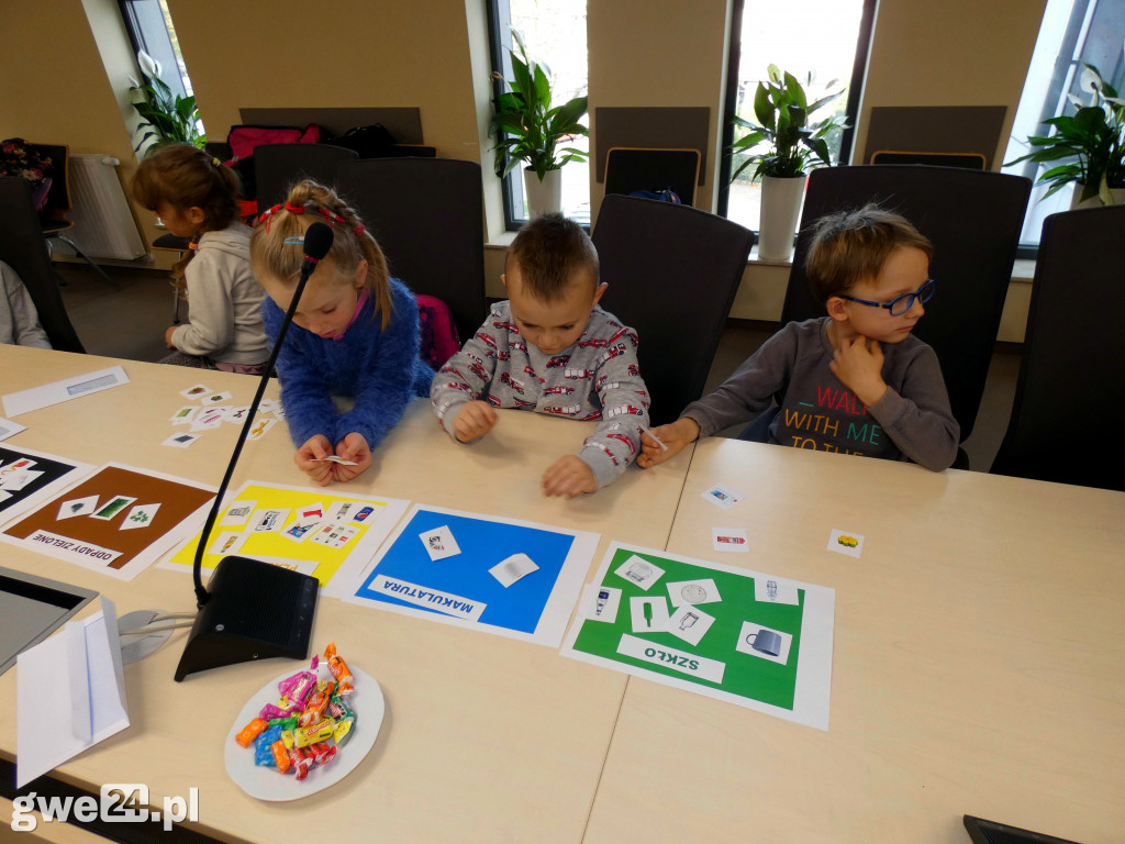 Najmłodsi o segregacji odpadów