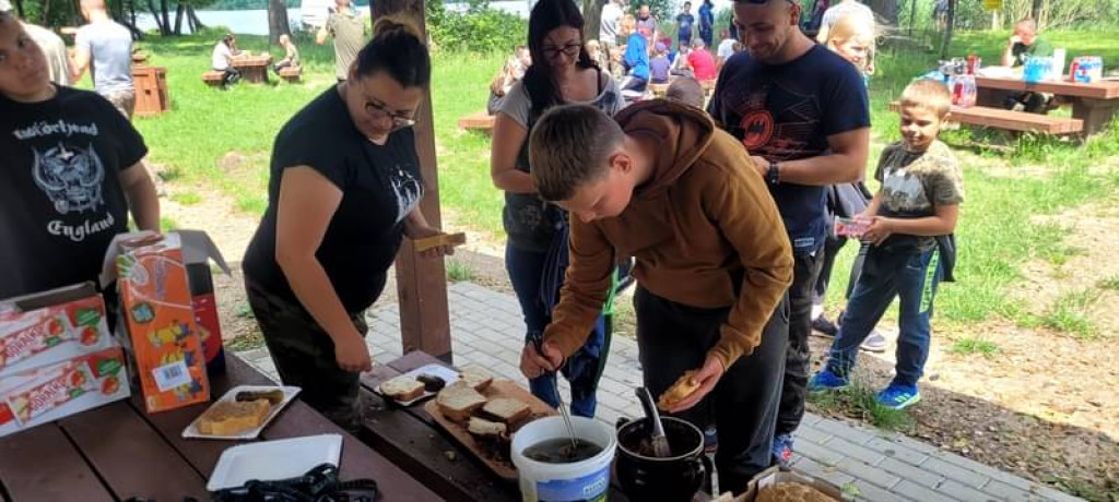 Wędkarskie zawody rodzinne pod patronatem Starosty Powiatu Wejherowskiego