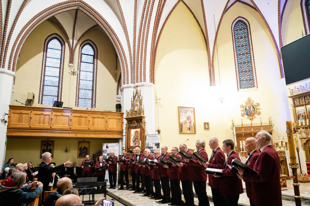 Wyjątkowe święto chóralistyki w Wejherowie. Jubileuszowe XXV Spotkanie Chórów Męskich