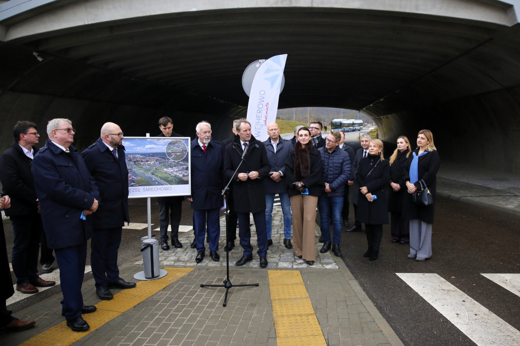 Węzeł Śmiechowo ukończony. Teraz czas na wiadukt PKP