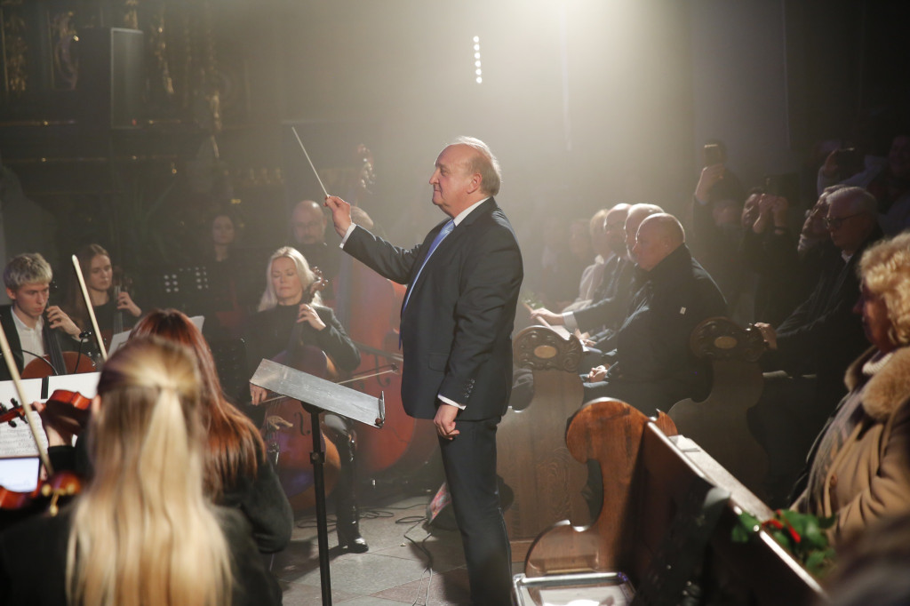 40 lat muzycznej pasji. Jubileusz Chóru Cantores Veiherovienses