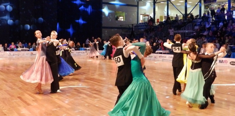 Mistrzowie Polski na parkiecie w Rumi [VIDEO]