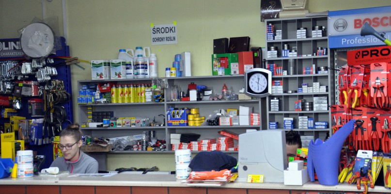 Po zakupy do GS ,,SCh? w Luzinie