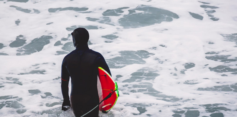 Pianka do pływania - zalety stosowania