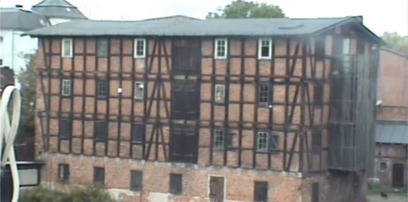 Próba włamania do nieczynnego lokalu „Baryła”