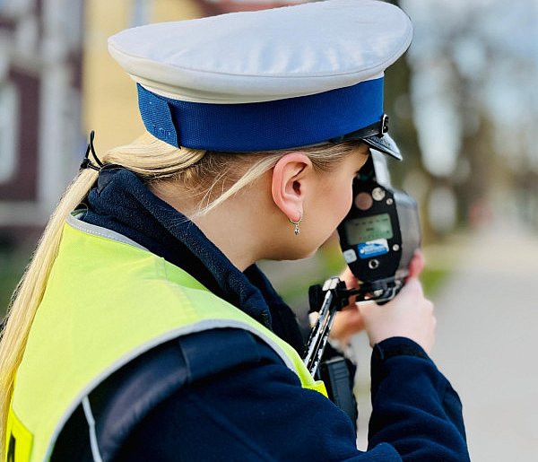 Policyjne działania podczas majówki-43770