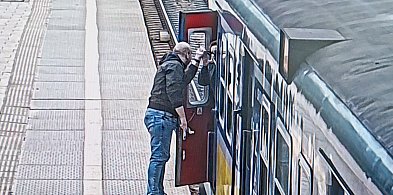 Kolejna napaść na pracownika kolei. SKM wystosowało apel-43950