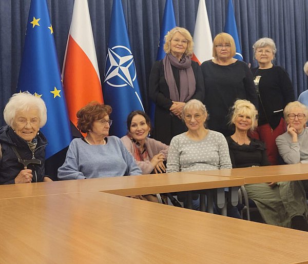 Sukces redzkich seniorów w ogólnopolskim konkursie „Razem dla Seniorów”-44040