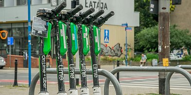Nietrzeźwy na hulajnodze elektrycznej-44080