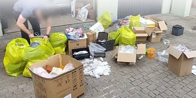 Kobieta usłyszała kilkadziesiąt zarzutów za handel podr-44576